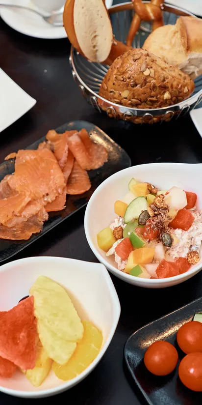 Regional nachhaltiges Frühstücksbuffet mit Spezialitäten im Hotel Krone Tübingen